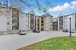 409 - 1411 WALKERS LINE  Burlington, ON L7M 4P5