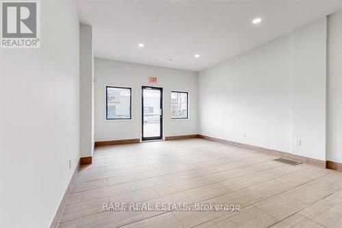 1439 Main Street E, Hamilton, ON 