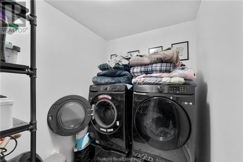 29 Laren Street, Wahnapitae, ON - Indoor Photo Showing Laundry Room