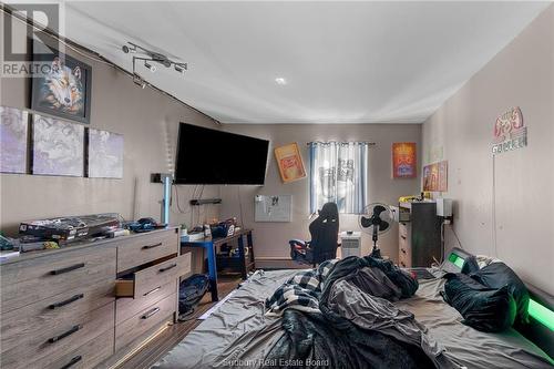 29 Laren Street, Wahnapitae, ON - Indoor Photo Showing Gym Room