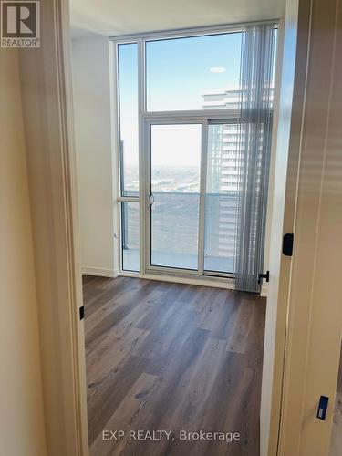 Ph2 - 28 Interchange Way, Vaughan, ON - Indoor Photo Showing Other Room