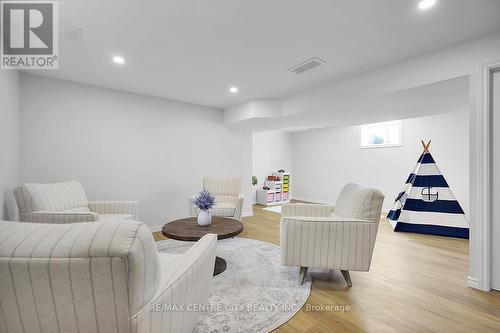Family room - 2681 Foxbend Link Trail N, London North (North S), ON - Indoor Photo Showing Other Room