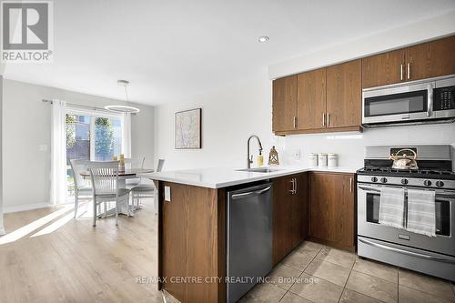 kitchen/dining - 2681 Foxbend Link Trail N, London North (North S), ON - Indoor Photo Showing Kitchen