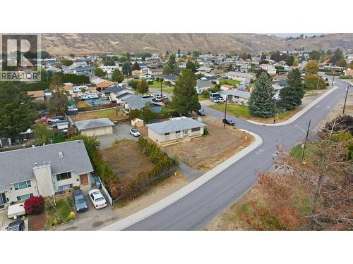 1838 Fleetwood Avenue  Kamloops, BC V2B 4S1