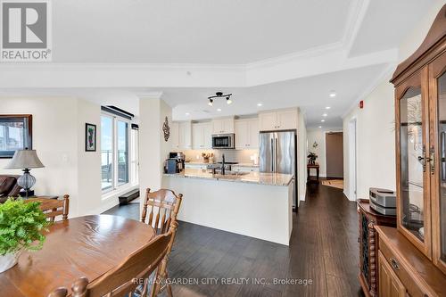 408 - 10 Concord Place, Grimsby, ON - Indoor