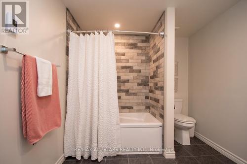 120 Victoria Drive, Kawartha Lakes (Fenelon), ON - Indoor Photo Showing Bathroom