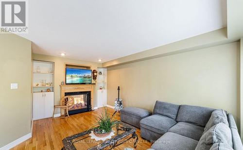 365 Turnberry Crescent, Mississauga, ON 