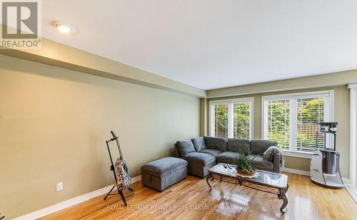 365 Turnberry Crescent, Mississauga, ON 