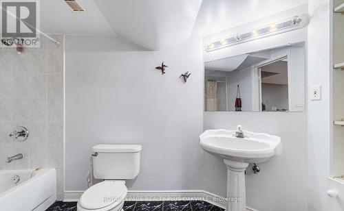 365 Turnberry Crescent, Mississauga, ON 