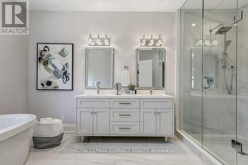 393 Rosebank Road, Pickering, ON - Indoor Photo Showing Bathroom