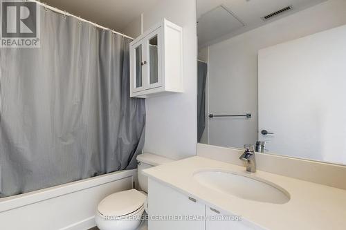 2003 - 51 East Liberty Street, Toronto, ON - Indoor Photo Showing Bathroom