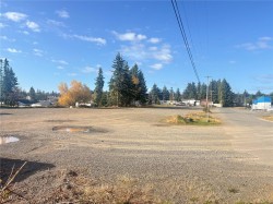 1687 Perth Rd  Campbell River, BC V9W 7L9