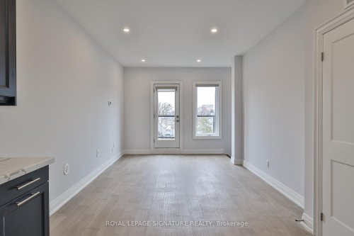 Third-60 Belvidere Avenue, Toronto, ON - Indoor Photo Showing Other Room