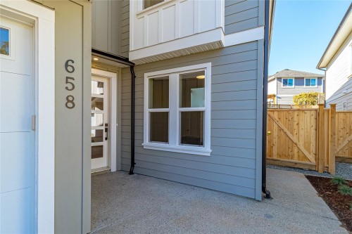 658 Wisteria Ridge, Langford, BC 