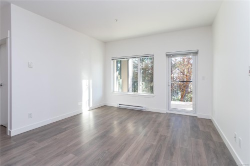 201-290 Wilfert Rd, View Royal, BC - Indoor Photo Showing Other Room