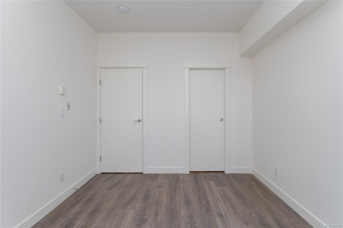 201-290 Wilfert Rd, View Royal, BC - Indoor Photo Showing Other Room