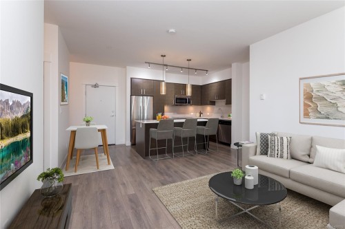 201-290 Wilfert Rd, View Royal, BC - Indoor Photo Showing Living Room