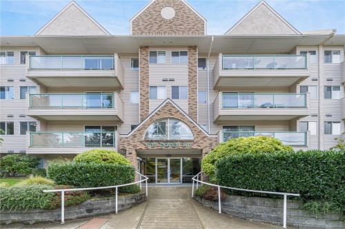307-6715 Dover Rd, Nanaimo, BC - Outdoor With Balcony With Facade