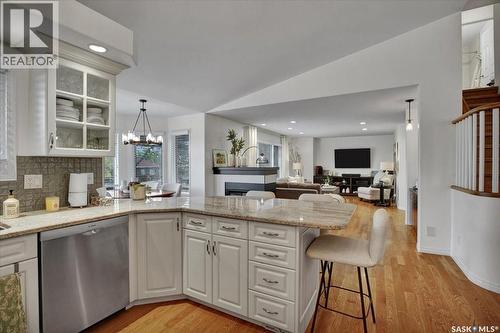 835 Swan Crescent, Saskatoon, SK - Indoor Photo Showing Kitchen With Upgraded Kitchen