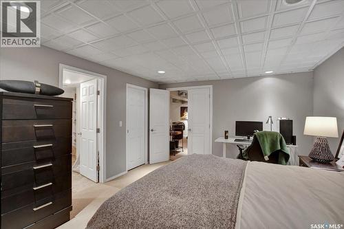 835 Swan Crescent, Saskatoon, SK - Indoor Photo Showing Bedroom
