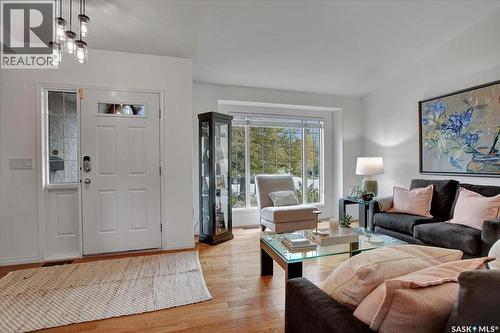 835 Swan Crescent, Saskatoon, SK - Indoor Photo Showing Living Room