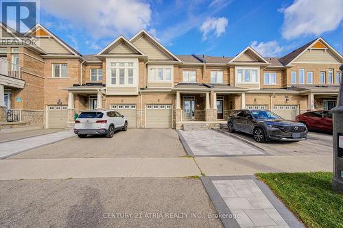 119 Windrow Street, Richmond Hill, ON - Outdoor With Facade