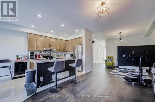 119 Windrow Street, Richmond Hill, ON - Indoor Photo Showing Other Room