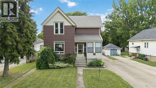 373 PALMERSTON STREET South  Sarnia, ON N7T 3P1