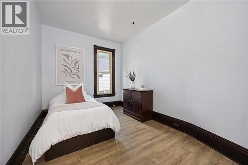 373 Palmerston Street South, Sarnia, ON - Indoor Photo Showing Bedroom