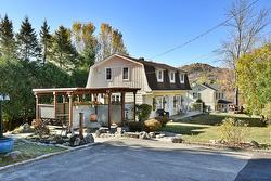 707 Ch. Notre-Dame  Sainte-Adèle, QC J8B 1S4