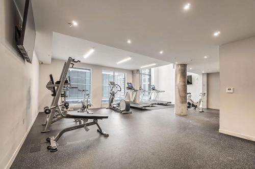 Salle d'exercice - 420-1485 Rue Des Bassins, Montréal (Le Sud-Ouest), QC - Indoor Photo Showing Gym Room