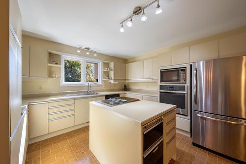 Kitchen - 52 Rue Lebel, Saint-Jean-Sur-Richelieu, QC - Indoor Photo Showing Kitchen