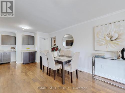 1051 Janette Street, Newmarket, ON - Indoor Photo Showing Dining Room