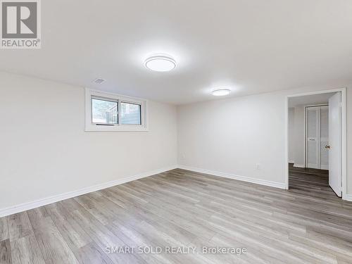 1051 Janette Street, Newmarket, ON - Indoor Photo Showing Other Room