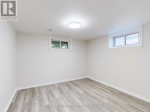 1051 Janette Street, Newmarket, ON - Indoor Photo Showing Other Room