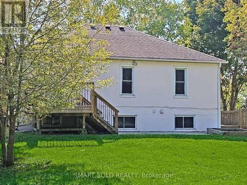 1051 Janette Street, Newmarket, ON - Outdoor