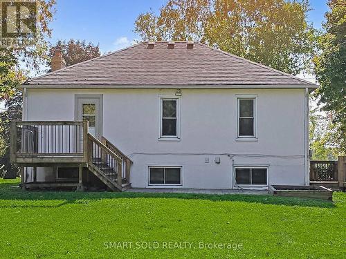 1051 Janette Street, Newmarket, ON - Outdoor With Deck Patio Veranda