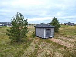 176 Victor Crescent  Sprucewoods, MB R0K 2A0