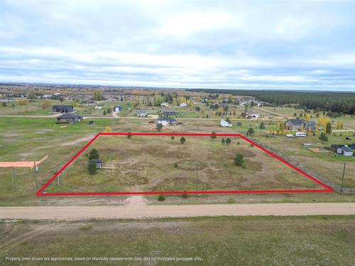176 Victor Crescent, Sprucewoods, MB 