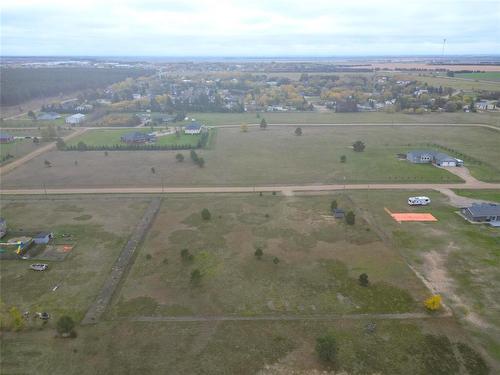 176 Victor Crescent, Sprucewoods, MB 