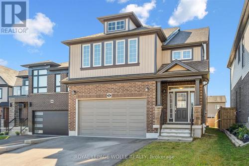916 VALENCIA COURT  Kitchener, ON N2R 0R5