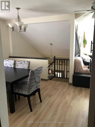 562 Erinbrook Drive, Kitchener, ON - Indoor