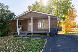 4016 Ch. St-Charles  Terrebonne (Lachenaie), QC J6V 1A3