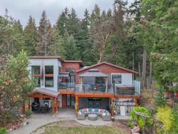 1322 Harrison Way  Gabriola Island, BC V0R 1X2