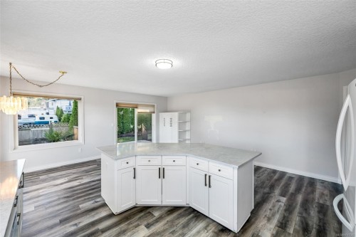 2431 Wilcox Terr, Central Saanich, BC 