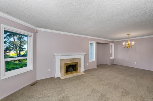 2431 Wilcox Terr, Central Saanich, BC 