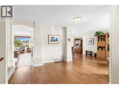 3849 Glen Canyon Drive, West Kelowna, BC - Indoor