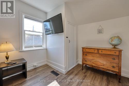 Bedroom 2 alternate view - 661 Henry Street, Woodstock (Woodstock - South), ON - Indoor
