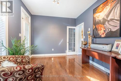 2338 Norland Drive, Burlington, ON - Indoor Photo Showing Other Room