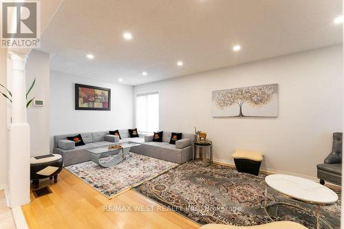 3143 Clayhill Road, Mississauga, ON - Indoor